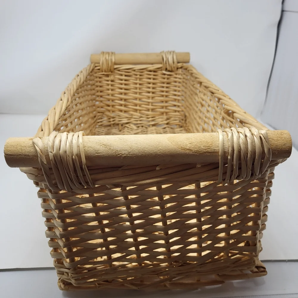 Long‎ Wicker Basket Rectangle Light Beige Cream Color Entertaining Gift Giving